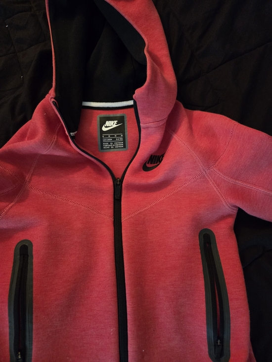 Nike Other - Nike Kids' Pink Hooded Zip Jacket